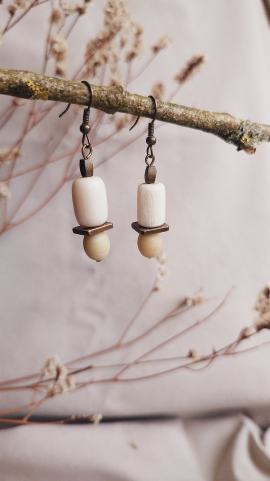 BOUCLE D'OREILLE - ethnique - bohème - upcycling - fait en Belgique - couleur bronze